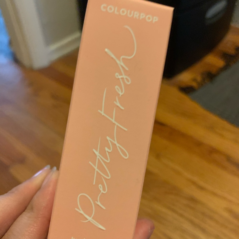 Pretty Fresh Foundation light 33C FULL